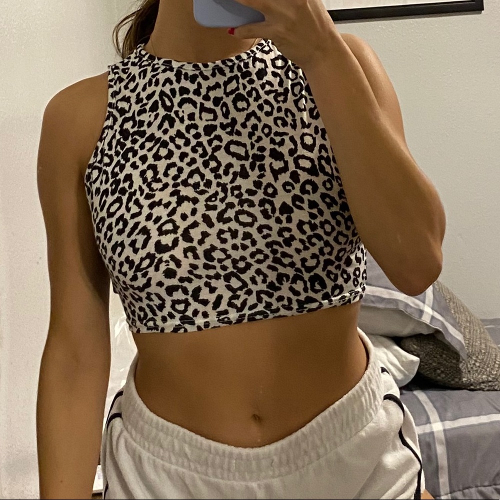 Animal print high neck crop top